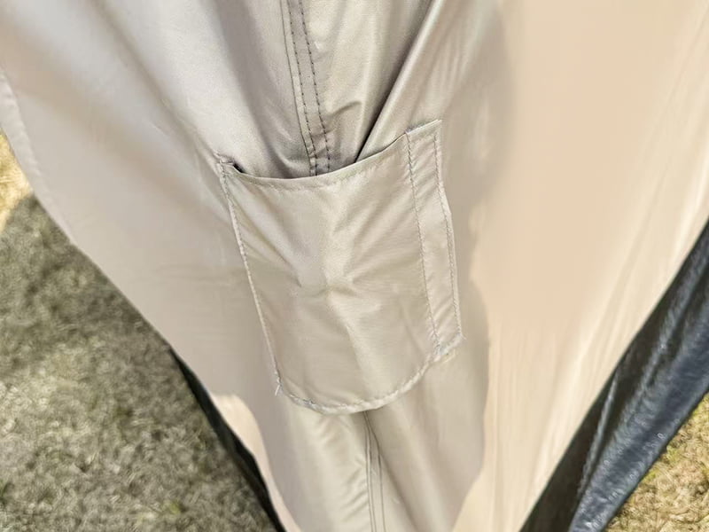 Tente de camping pour voiture montée à l'arrière Tente de camping pour voiture montée à l'arrière