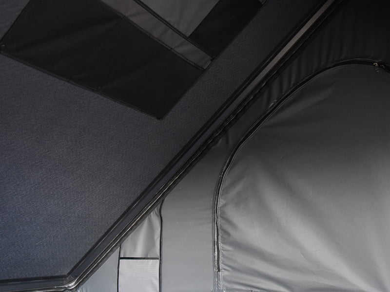 Tente de camping sur le toit avec échelle Tente de camping sur le toit avec échelle