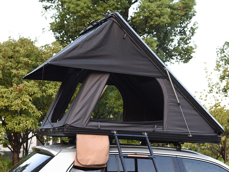 Tente de camping sur le toit avec échelle Tente de camping sur le toit avec échelle