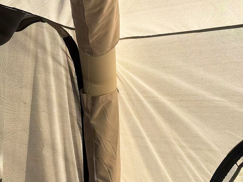 Tente de camping pour voiture montée à l'arrière Tente de camping pour voiture montée à l'arrière