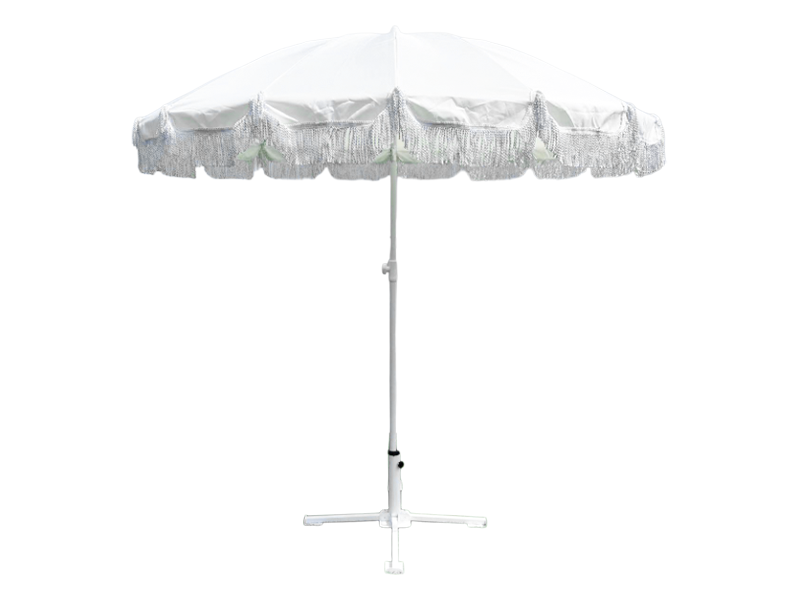 Extérieur avec parasol de jardin à pampilles 16K